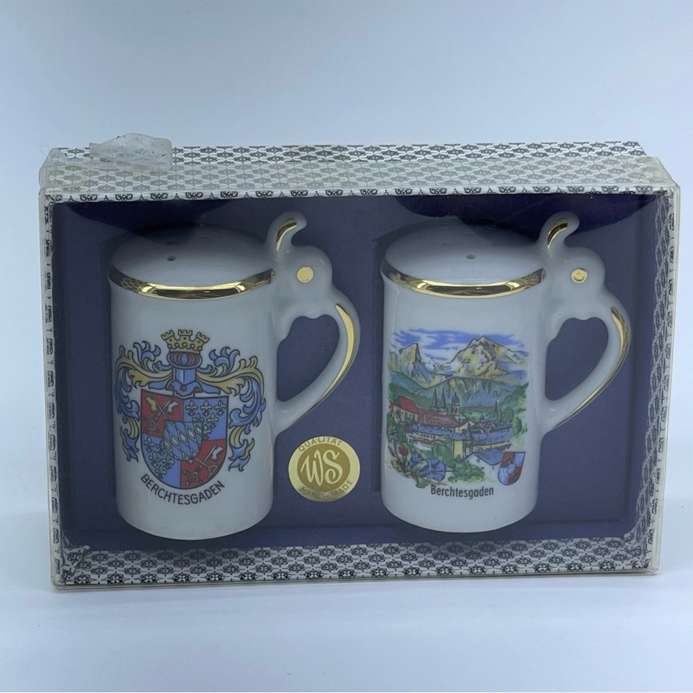 Vintage Mini Beer Stein Salt & Pepper Shakers Berchtesgaden Germany Souvenir New